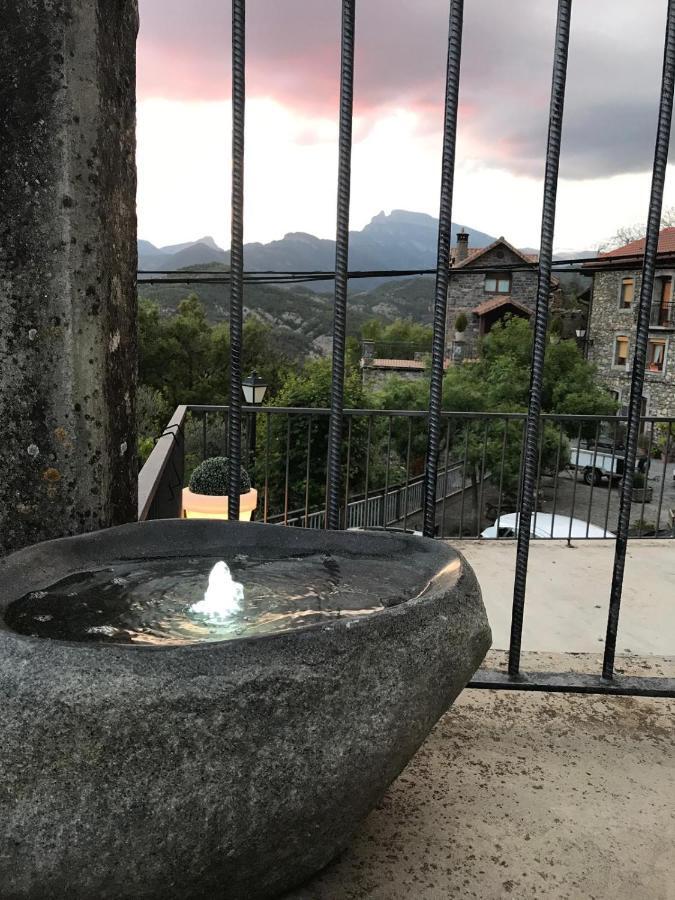 Apartamento El Fenal De Turmo Casa Rural "El Capricho De Nieves" 拉斯普纳 外观 照片