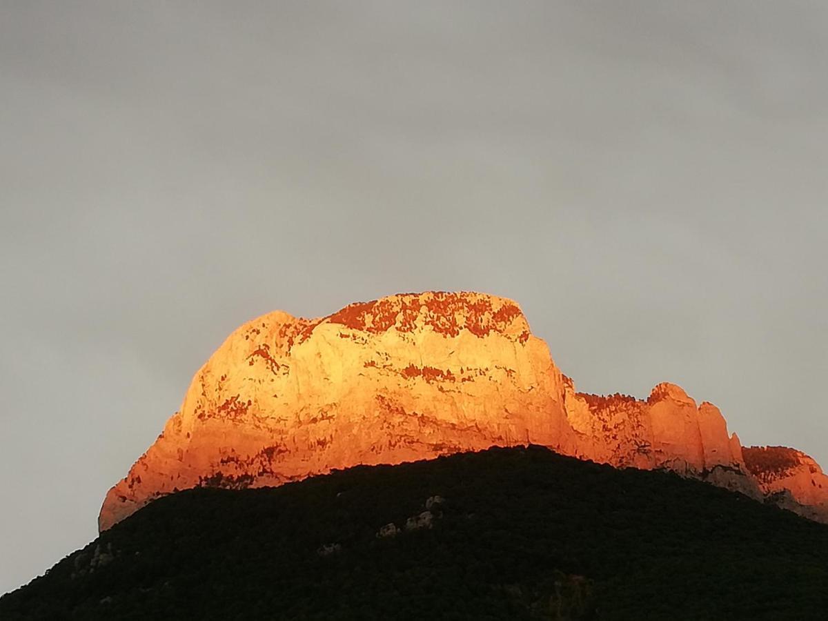 Apartamento El Fenal De Turmo Casa Rural "El Capricho De Nieves" 拉斯普纳 外观 照片